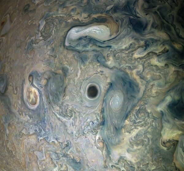 15535 Nepaprasta Jupiterio Praraja Ir Jos Neatskleistos Paslapty