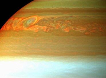 15576 Saturno šiauriniame Pusrutulyje Užfiksuota Rekordinė Audra