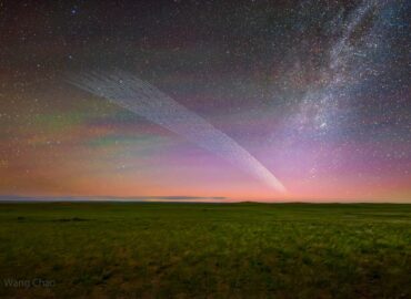 2234 Dirbtinė Kometa Iš Satelitų Starlink