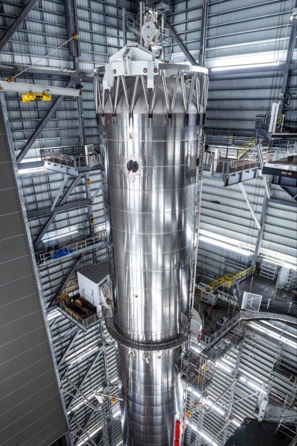 3620 Starship V3 Super Heavy Rocket Įveikia Kosmoso Ribas