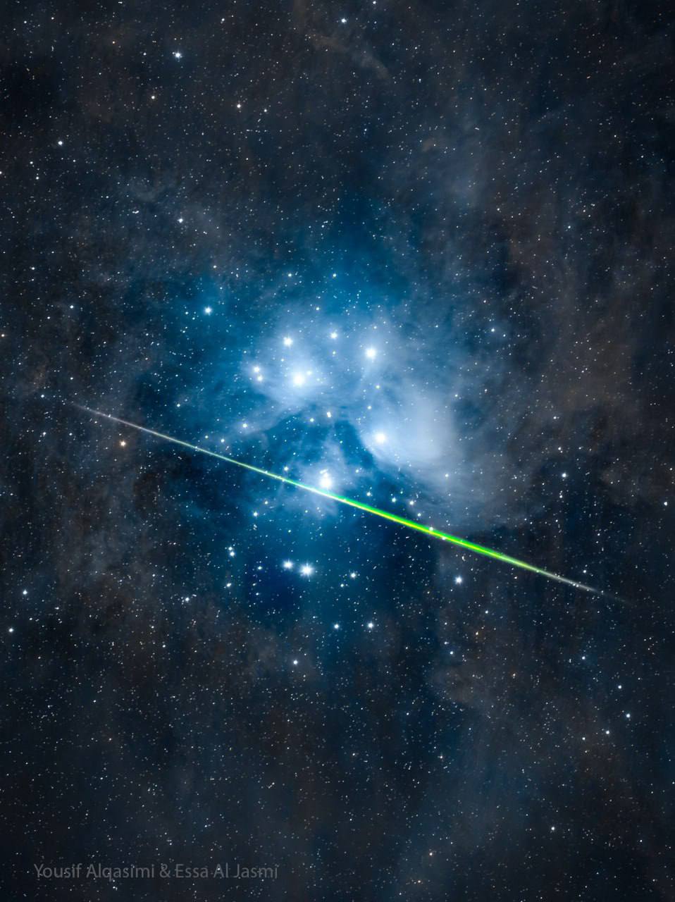 4600 Retas Meteorų Vaizdas Užfiksuotas Plejadų žvaigždyne