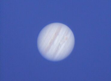 4601 Jupiteris Danguje Matomas Net Dieną