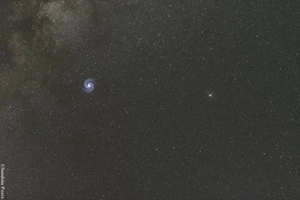 4604 Falcon 9 Raketos Antrasis Etapas Sukuria įspūdingą Reginį Au