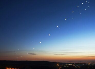 4691 Analemmos Fenomenas Kaip Stebėti Mėnulį