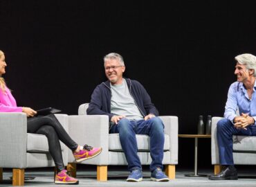 6197 Apple Keičia Dirbtinio Intelekto Vadovybę