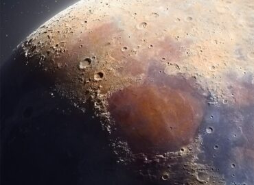 10431 Astrofotografas Užfiksavo Unikalų Mėnulio Kalnų Masyvo Mons 