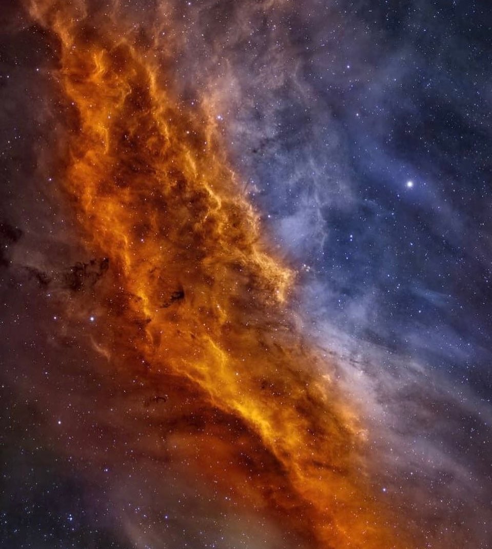 15654 Kalifornijos ūkas Emisijos Stebuklas Persejo žvaigždyne