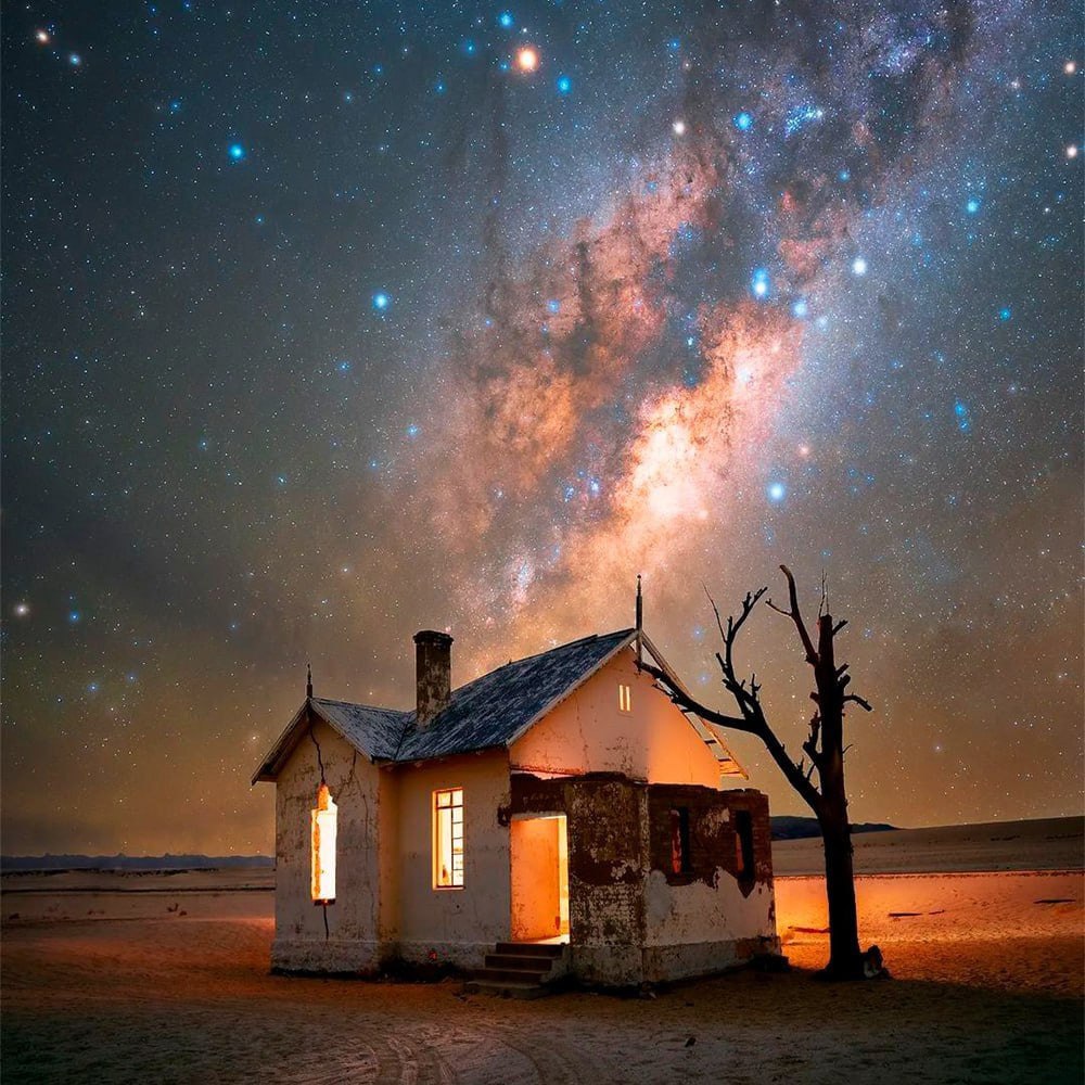 15697 Apleistas Namelis Po Paukščių Tako Juosta Kalahario Dykumos