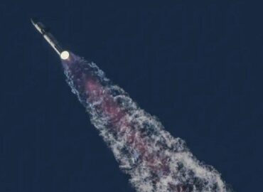 15725 Elonas Muskas Pristatė Naująją Starship V2 Versiją