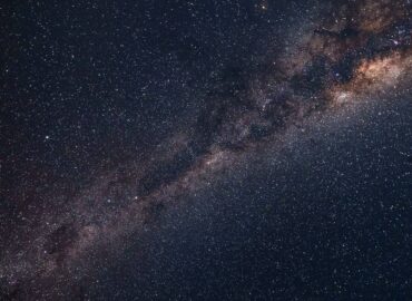 15808 Kodėl žvaigždės Mirksi O Planetos Ir Jų Palydovai Ne