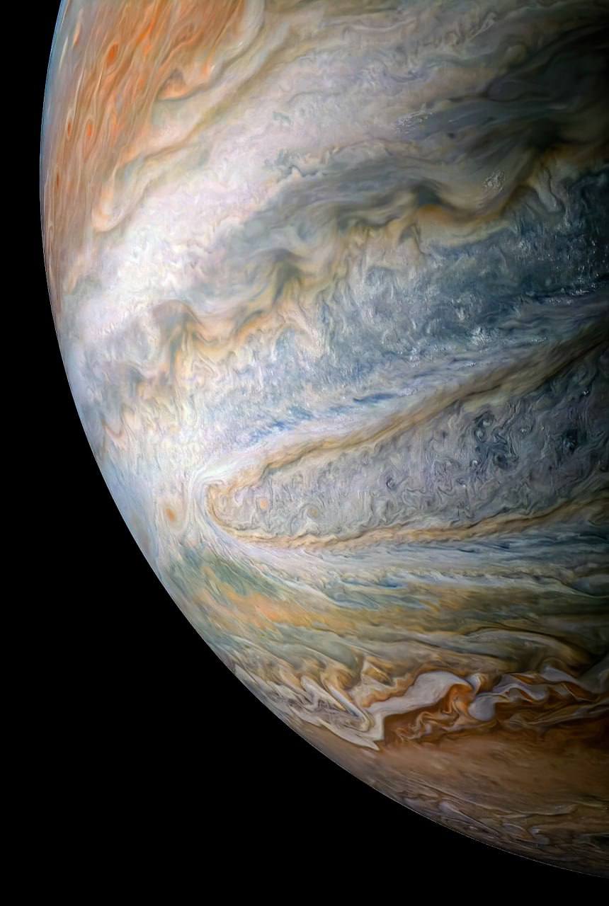 1728 Juno Zondas Užfiksavo įspūdingą Jupiterio Spalvų Paletę