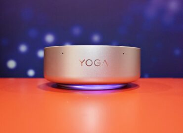 20032 Lenovo Pristatė Kompaktišką Ir Galingą Mini Kompiuterį Yoga 
