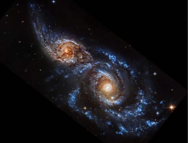 2237 Galaktikų Susidūrimas Ngc 2207 Ir Ic 2163 Susijungimo Vaizd