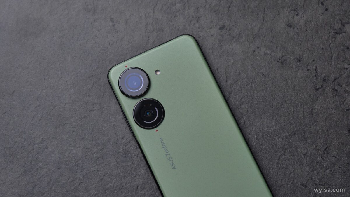 6599 Asus Uždaro Mobiliųjų įrenginių Padalinį Ir Koncentruojasi į