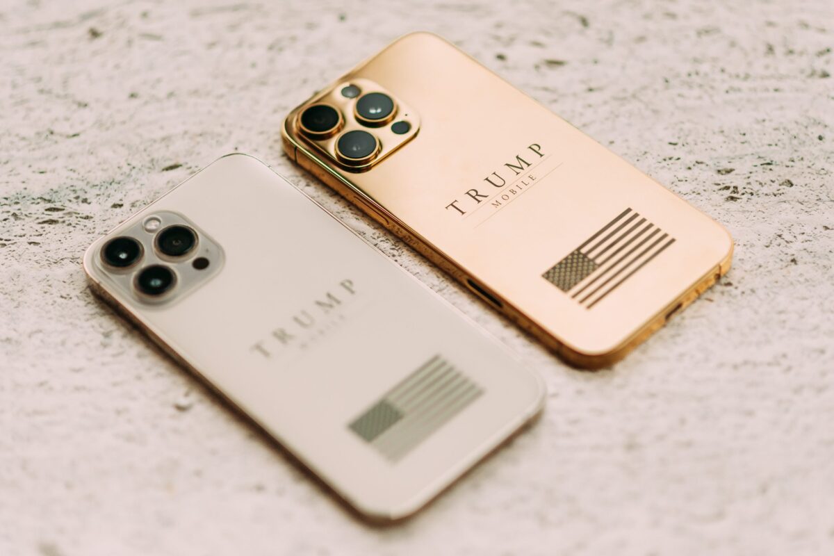 Trump Mobile pristato T1 Ultra, nors T1 dar nepasirodė