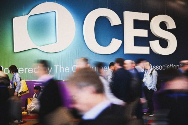 Ces 2026 Dirbtinis Intelektas Tampa Prasta Funkcija Svarbiausia Naudotojo Patirtis
