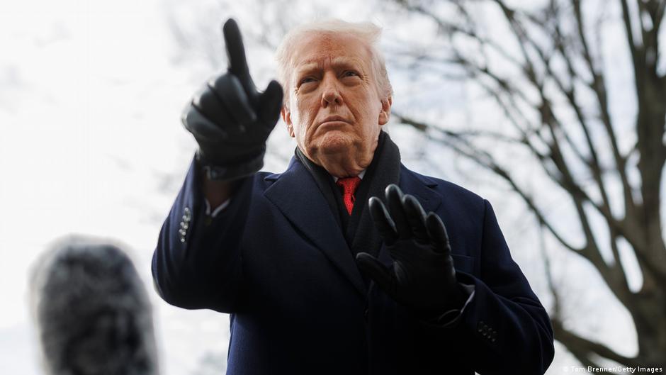 Donald Trump Veda Naujus Tarifus Nato Sjungininkams Dl Grenlandijos