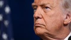 Donaldas Trumpas Vartoja Didesn Aspirino Doz Nei Rekomenduoja Gydytojai