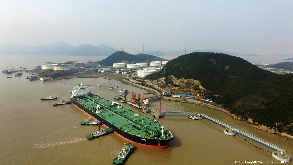 Donaldo Trumpo Tarifai Iranui Gali Sukelti Konflikt Su Kinija