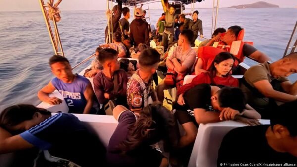 Filipinuose Nuskendus Keltui Igelbta Imtai Moni Uvo Maiausiai 15