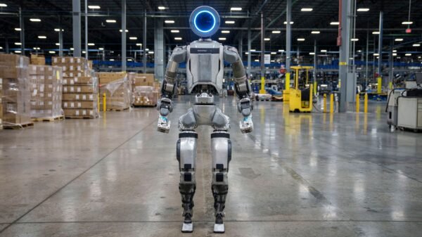 Google Ir Boston Dynamics Bendradarbiauja Gemini Valdo Humanoidinius Robotus Gamyklose