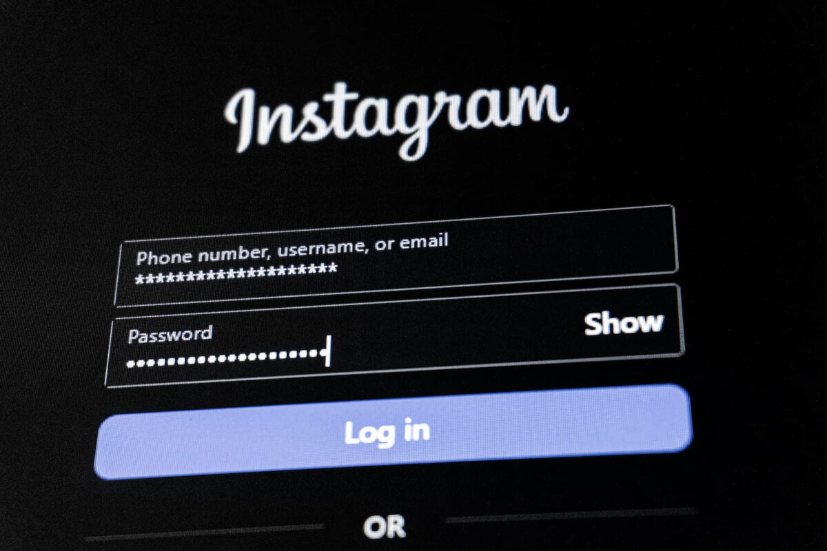 Instagram vartotojai susiduria su masiniu slaptažodžių keitimo laiškų srautu