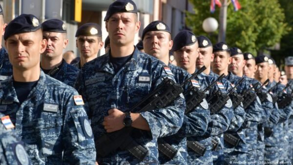 Kroatija Po Beveik Dviej Deimtmei Atnaujina Privalom Karin Tarnyb