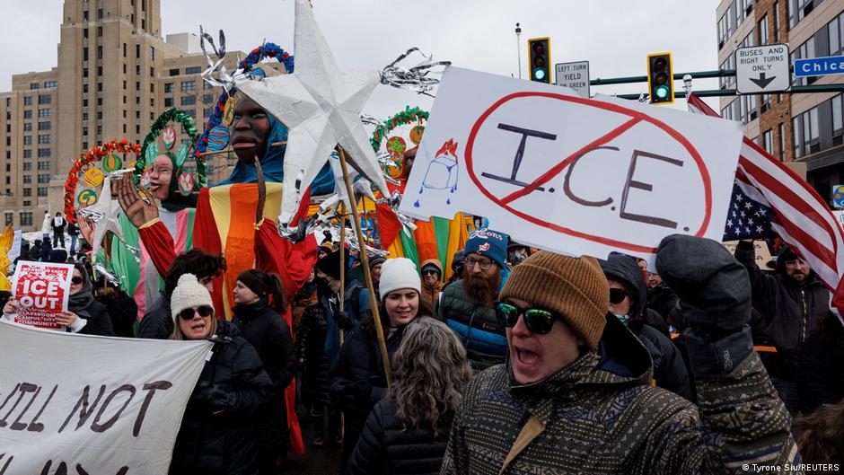 Minesota Padav Jav Federalin Vyriausyb Teism Dl Imigracijos Politikos