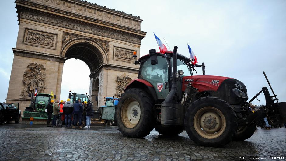 Pranczijos Kininkai Protestuoja Paryiuje Dl Mercosur Susitarimo