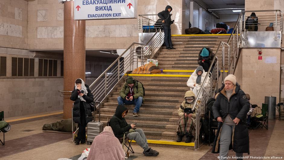 Rusijos Naktinis Smgis Atjung Elektros Tiekim Kijeve