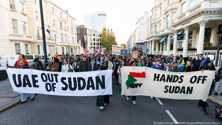 Saudo Arabija ir JAE: naujojo „Šaltojo karo“ įtampa Vidurio Rytuose