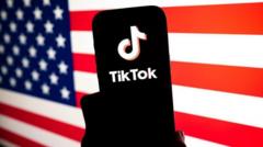 Tiktok Jav Rinkoje Planuoja Rinkti Tikslius Naudotoj Vietos Duomenis