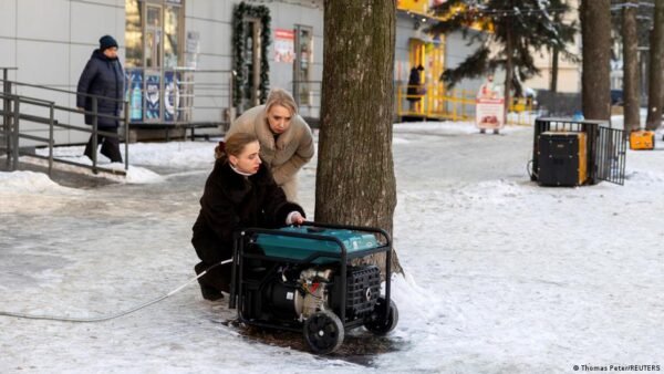 Ukrainos Visuomen Ilieka Vieninga Nepaisant Rusijos Atak Ir Iemos Sunkum