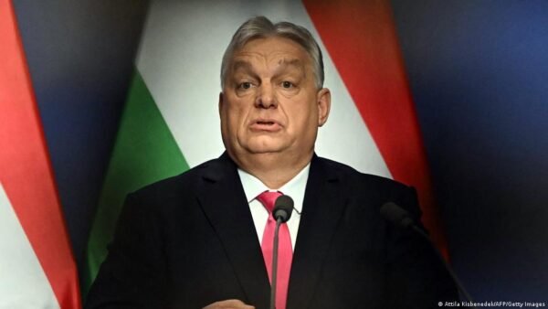 Vengrija Suteik Prieglobst Buvusiam Lenkijos Teisingumo Ministrui Zbigniew Ziobro