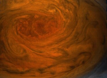 10481 Nasa Zondas Juno Užfiksavo Artimą Jupiterio Didžiojo Raudo
