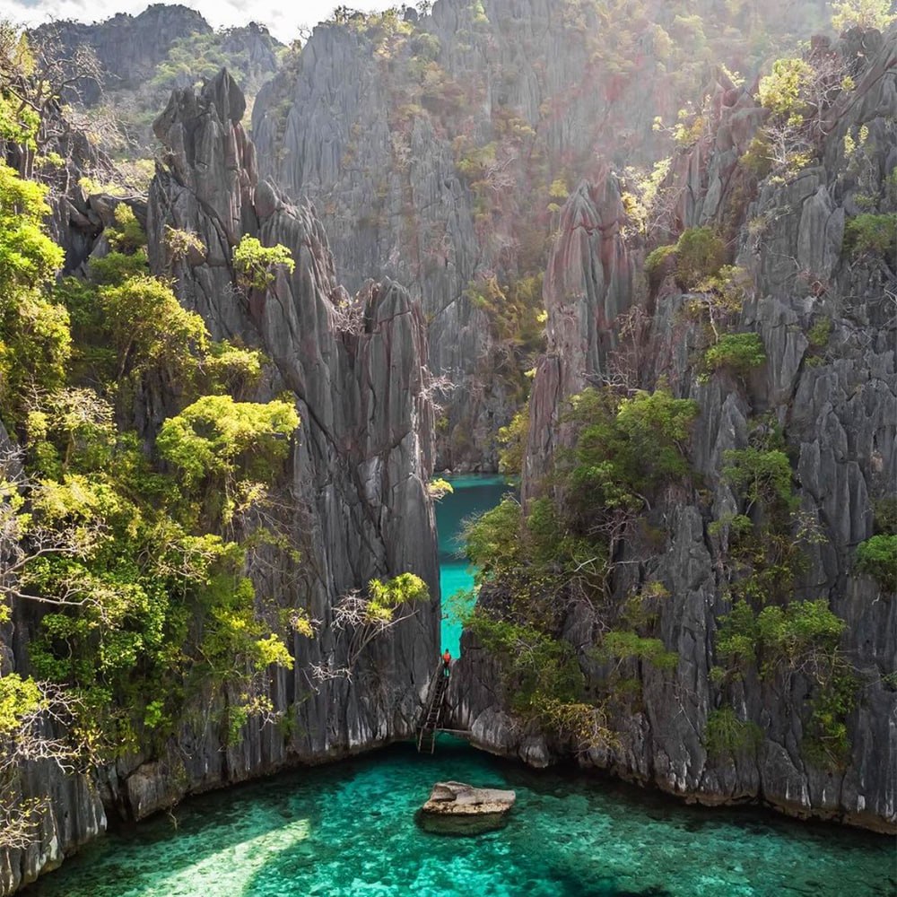 10537 Laguna Tvin Filipinuose Nepaprasto Grožio Gamtos Stebuklas