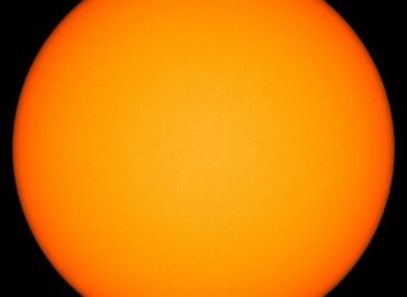 10567 Pirmoji Saulės Nuotrauka Be Dėmių Užfiksuota 2026 M Vasario