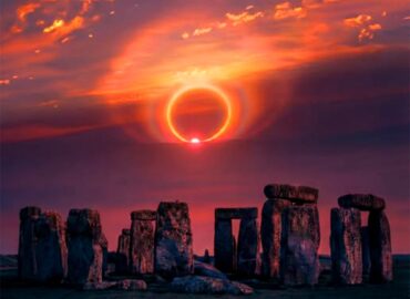 10582 Neįtikėtinas Saulės Halas Užfiksuotas Virš Stounhendžo Prieš