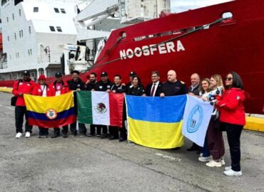 10914 Ukrainos Ledlaužis Noosfera Priims Pirmąją Meksikos Antark