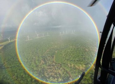 15922 Dviguba Pilna Vaivorykštė Užfiksuota Iš Sraigtasparnio 500 M