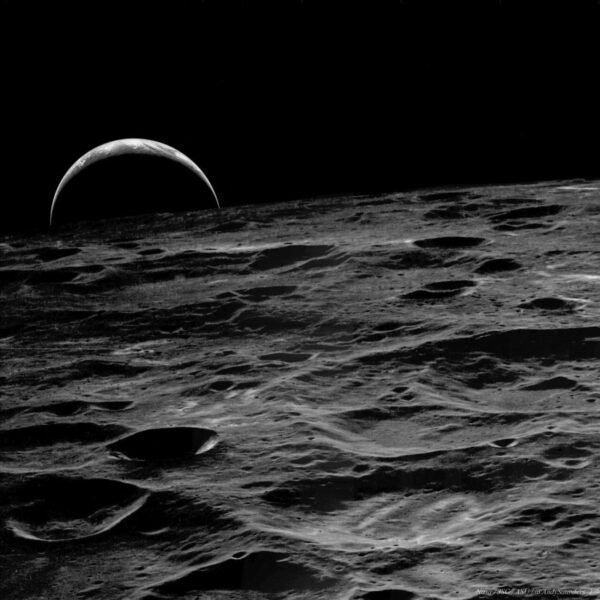 15937 Apollo14 Misijos įgula Stebėjo įspūdingą Žemės Patekėjimą