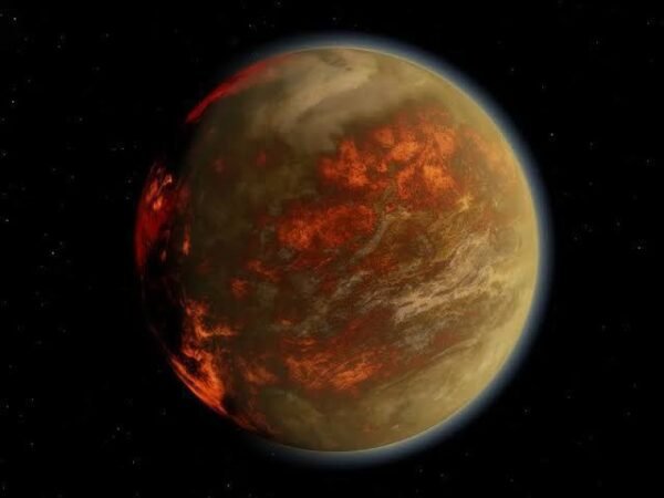 16007 Gliese 436b Egzotiška Planeta Kurioje Ledas Dega