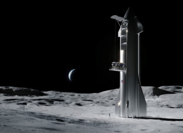 1703 Spacex Keičia Prioritetus Pirmiausia Gyvenvietė Mėnulyje