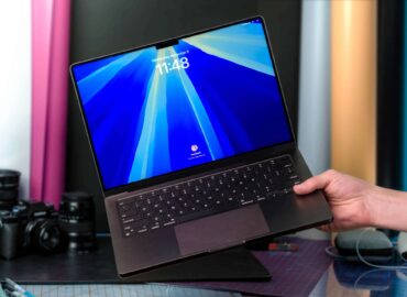 20359 Apple Ruošiasi Išleisti Pirmąjį Macbook Pro Su Jutikliniu Ek