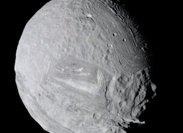 2286 Mokslininkai Atskleidžia Neįprastą Urono Palydovo Mirandos P