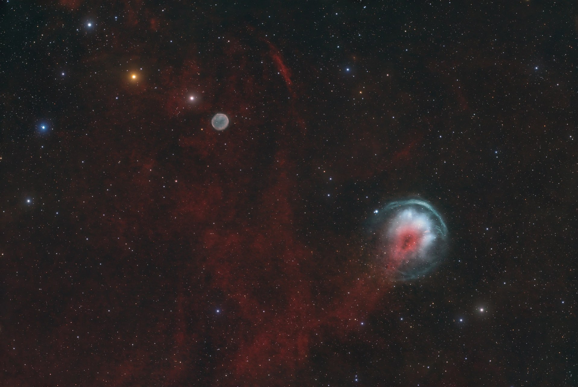 3151 Kasiopejos žvaigždyne Aptikta Sena Ir Blanki Planetarinė ūka