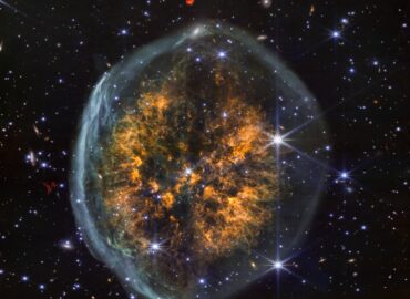 3181 Teleskopas James Webb Užfiksavo Neįprastą Pmr 1 ūką