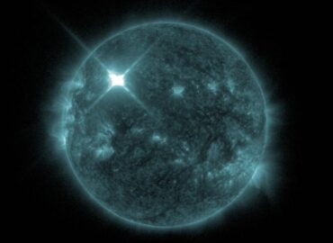 3700 Galinga Saulės žybsnio Išsiveržimas Gali Paveikti Žemę