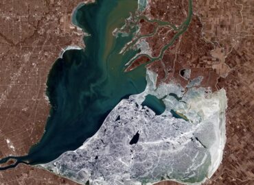 3710 Nasa Užfiksavo Pusiau Užšalusį Šv Klaros Ežerą Primenantį 