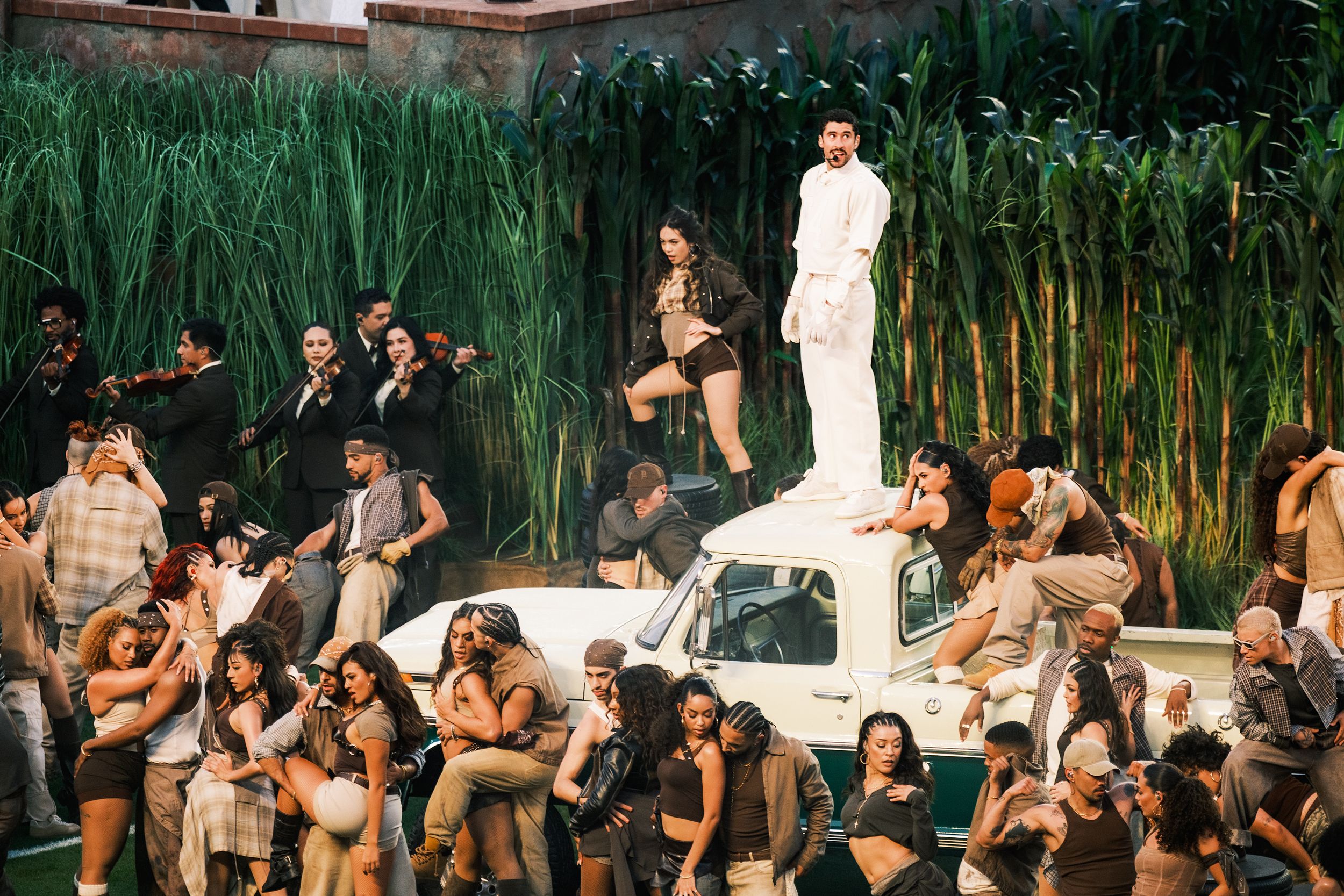 Bad Bunny Istorinis Super Bowl Pasirodymas Ukulisiai Ir Domybs